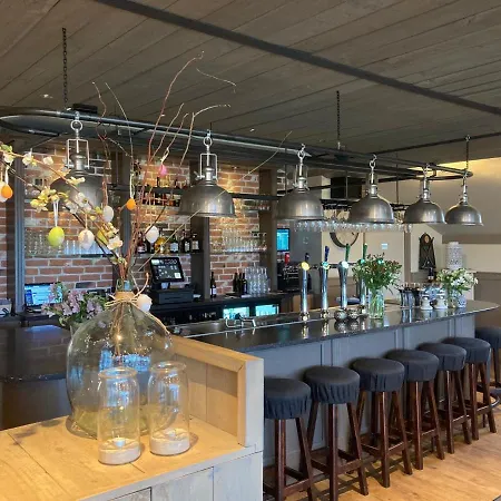 贝姆斯特酒店 3*